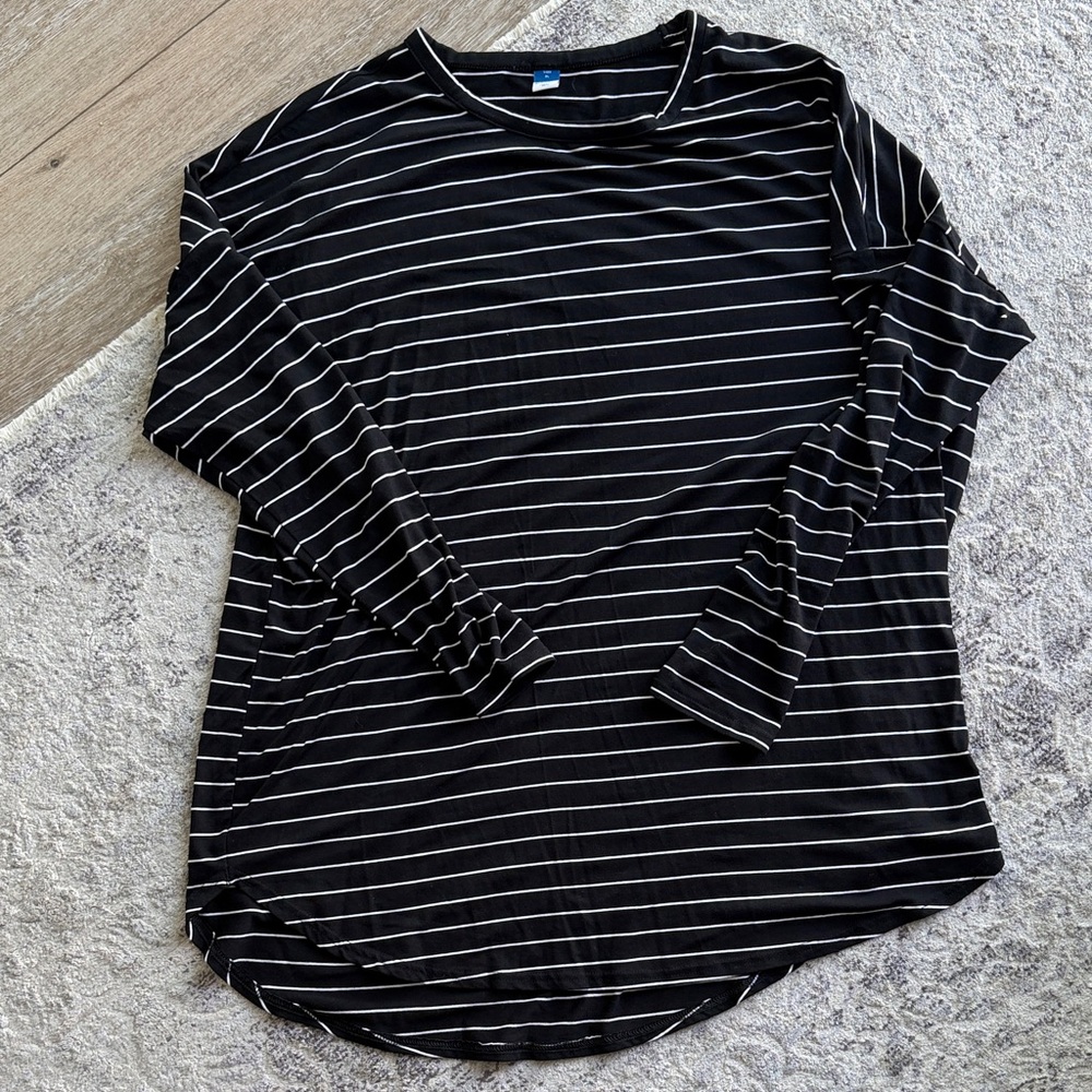 Old Navy Black & White Striped Long Sleeve Tunic Women's Top